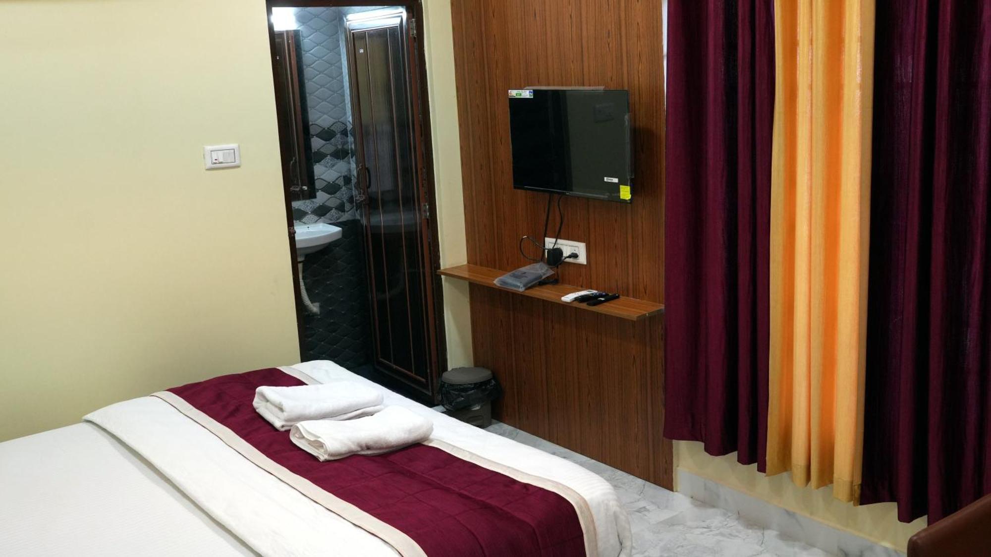 Hilton Garden Homestay Port Blair Esterno foto
